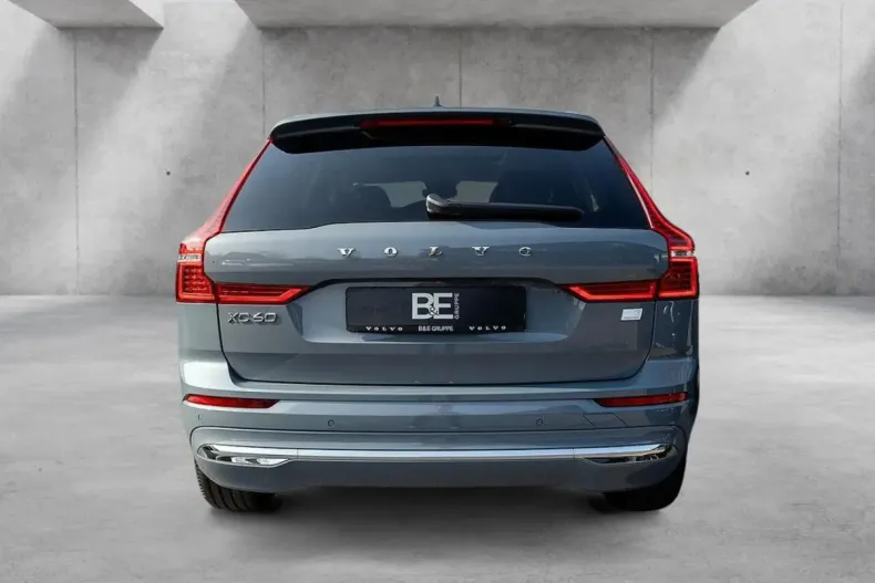 Volvo XC60 din 2024 cu 21.490 km - oferta VOL108491 - foto 3