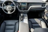 Volvo XC60 din 2024 cu 21.490 km - oferta VOL108491 - foto 8