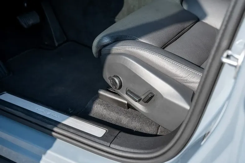 Volvo XC60 din 2024 cu 21.490 km - oferta VOL108491 - foto 20