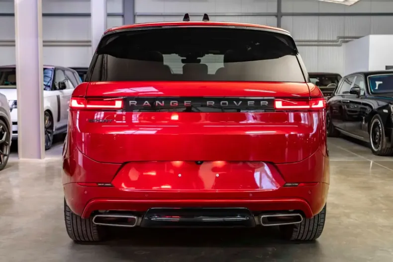 Land Rover Range Rover Sport din 2024 cu 11.400 km - oferta LAN108495 - foto 7