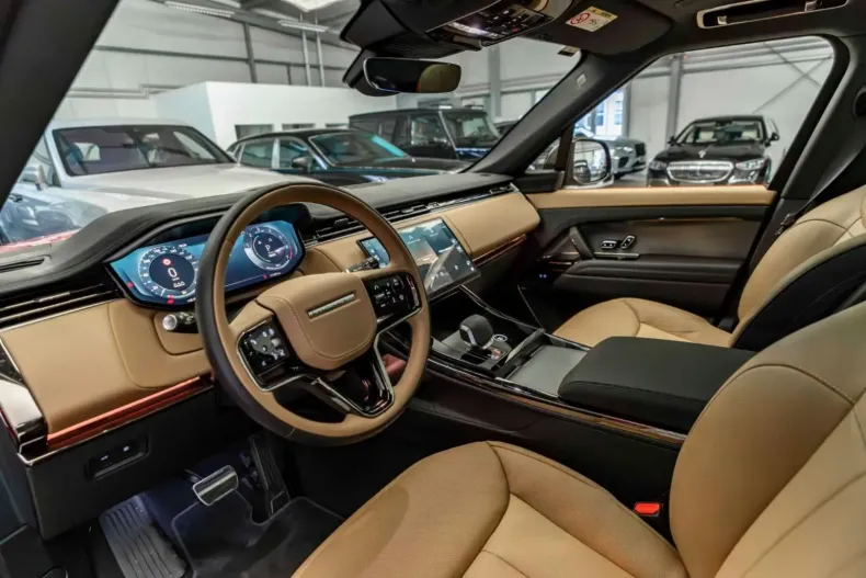 Land Rover Range Rover Sport din 2024 cu 11.400 km - oferta LAN108495 - foto 14