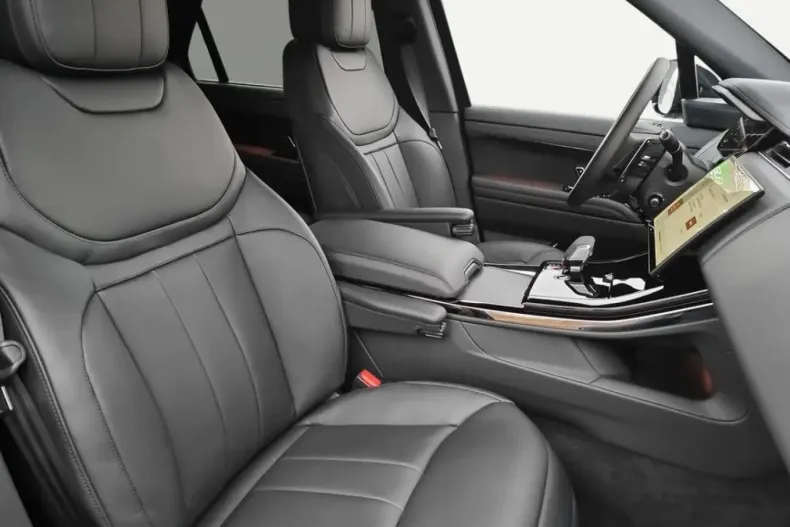 Land Rover Range Rover Sport din 2024 cu 6.000 km - oferta LAN108496 - foto 7