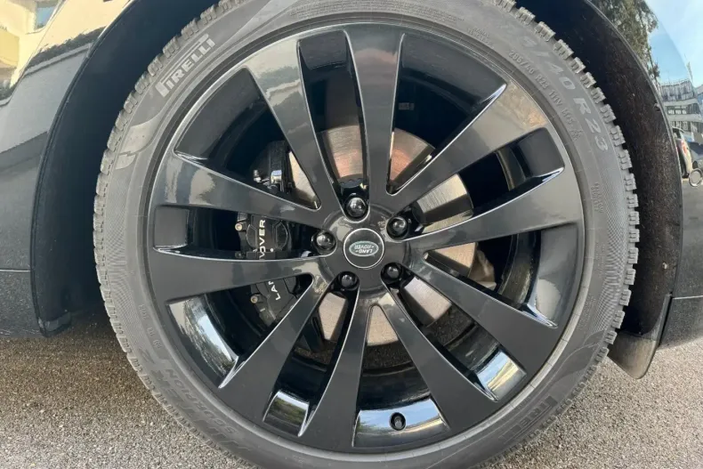 Land Rover Range Rover Sport din 2024 cu 10.000 km - oferta LAN108501 - foto 8