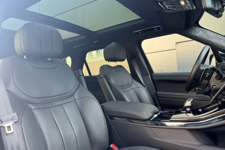 Land Rover Range Rover Sport din 2024 cu 10.000 km - oferta LAN108501 - foto 10