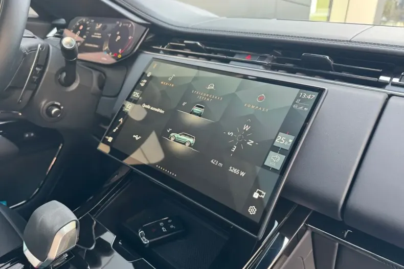 Land Rover Range Rover Sport din 2024 cu 10.000 km - oferta LAN108501 - foto 15