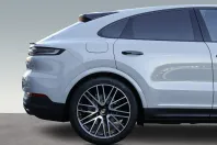 Porsche Cayenne din 2025 cu 6.700 km - oferta POR108508 - foto 3