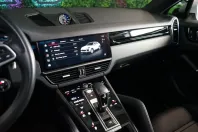 Porsche Cayenne din 2022 cu 30.760 km - oferta POR108509 - foto 19