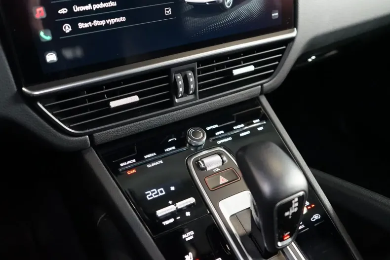 Porsche Cayenne din 2022 cu 30.760 km - oferta POR108509 - foto 21