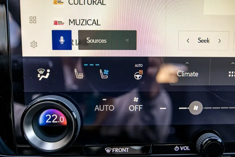 Lexus NX 350h din 2025 cu 25 km - oferta LEX108510 - foto 26