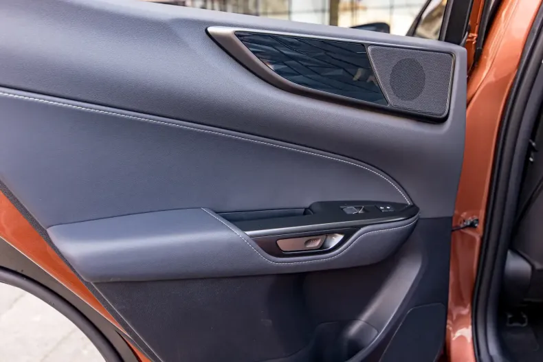 Lexus NX 350h din 2025 cu 25 km - oferta LEX108510 - foto 31