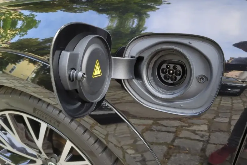 Volvo XC60 din 2021 cu 65.100 km - oferta VOL108514 - foto 28