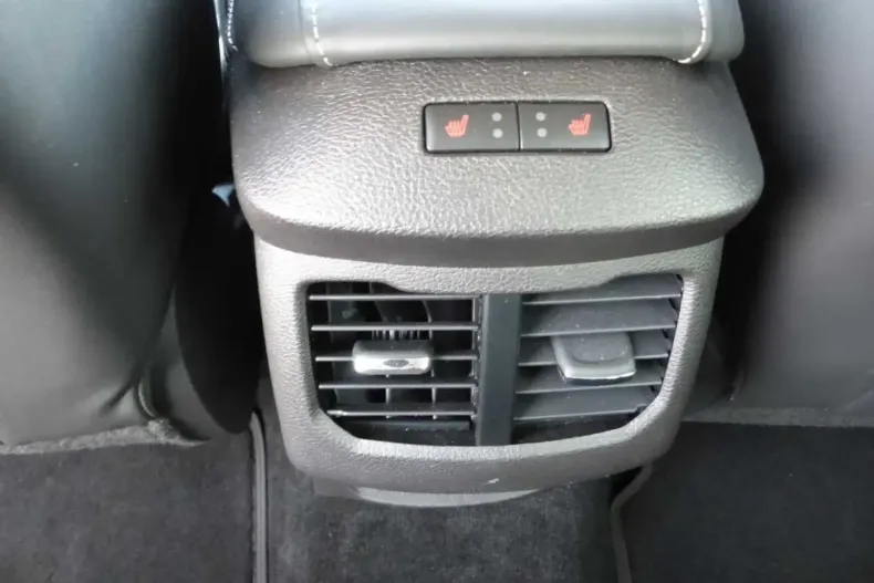 Ford Mondeo din 2021 cu 57.900 km - oferta FOR108515 - foto 8