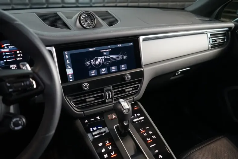 Porsche Macan din 2022 cu 31.700 km - oferta POR108518 - foto 16