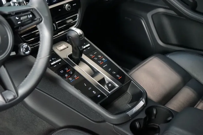 Porsche Macan din 2022 cu 31.700 km - oferta POR108518 - foto 18