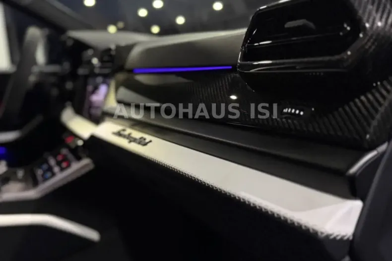 Lamborghini Urus din 2025 cu 8.500 km - oferta LAM108528 - foto 26