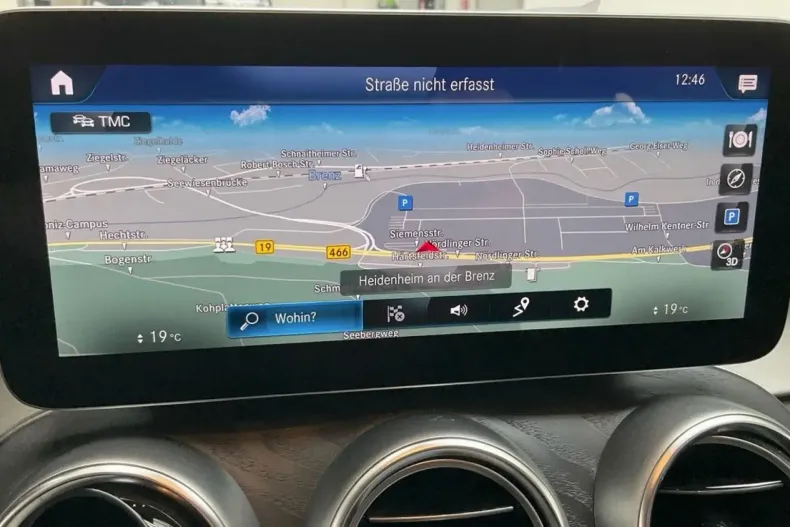 Mercedes-Benz GLC 300 din 2021 cu 49.409 km - oferta MER108543 - foto 4