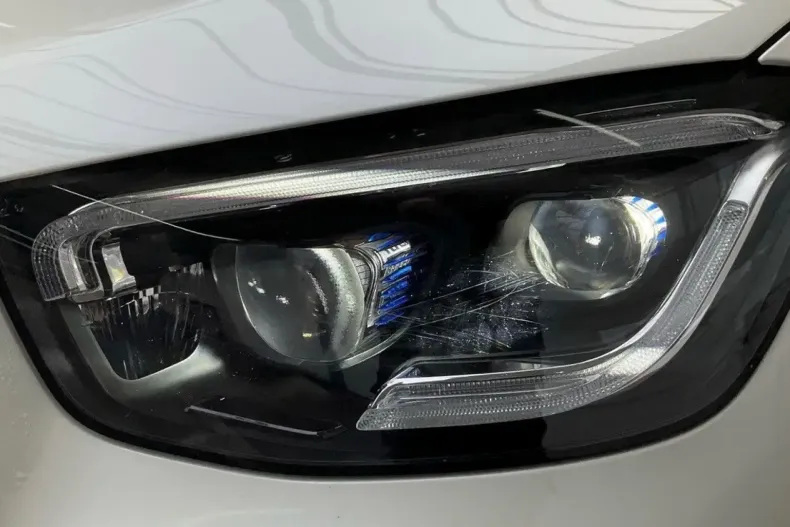 Mercedes-Benz GLC 300 din 2021 cu 49.409 km - oferta MER108543 - foto 14