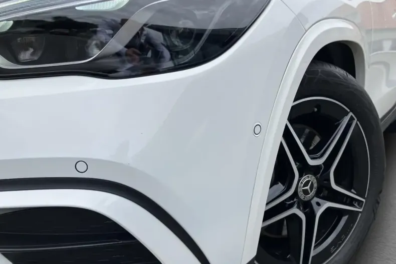 Mercedes-Benz GLA 250 din 2024 cu 24.800 km - oferta MER108548 - foto 7