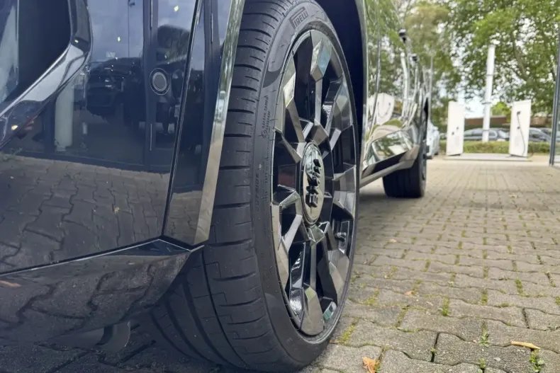 BMW XM din 2024 cu 28.121 km - oferta BMW108556 - foto 6