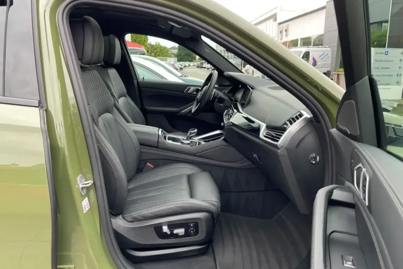BMW X6 M50 din 2022 cu 42.134 km - oferta BMW108560 - foto 15