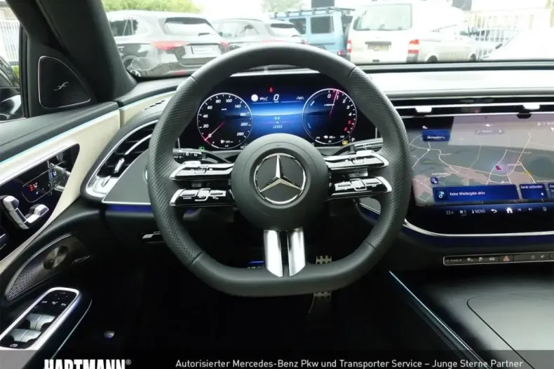 Mercedes-Benz E 300 din 2024 cu 12.248 km - oferta MER108566 - foto 8