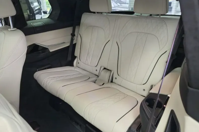 BMW X7 M60 din 2024 cu 18.785 km - oferta BMW108568 - foto 13