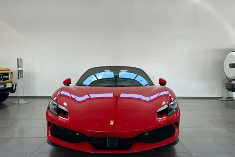 Ferrari 296 GTS din 2024 cu 1.120 km - oferta FER108573 - foto 4