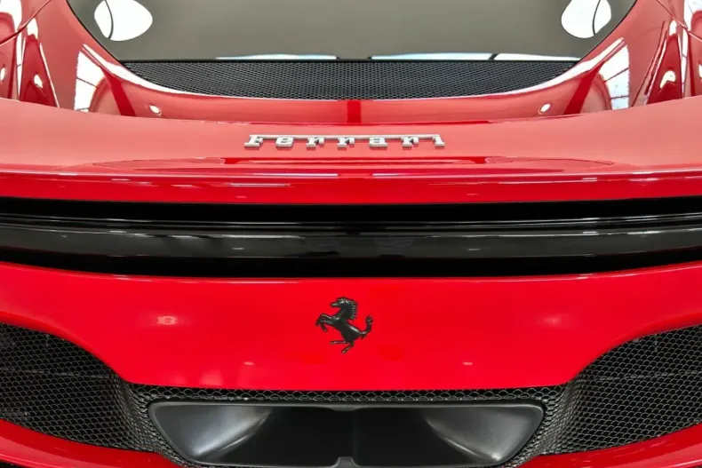 Ferrari 296 GTS din 2024 cu 1.120 km - oferta FER108573 - foto 8