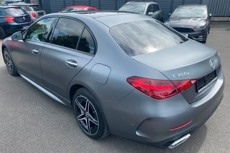 Mercedes-Benz C 300 din 2023 cu 52.000 km - oferta MER108575 - foto 2