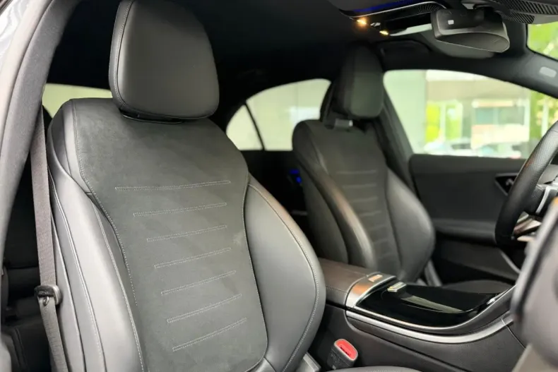 Mercedes-Benz C 300 din 2024 cu 25.900 km - oferta MER108577 - foto 12