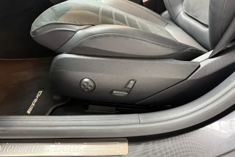 Mercedes-Benz C 300 din 2024 cu 25.900 km - oferta MER108577 - foto 18