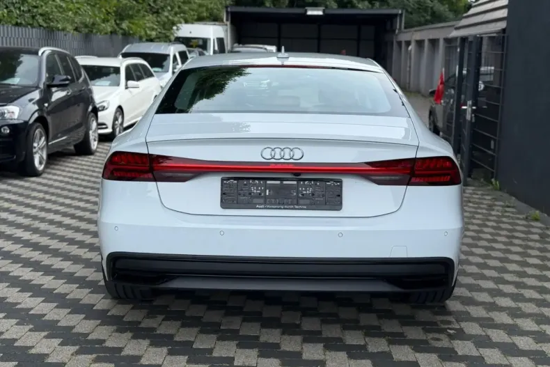 Audi A7 din 2022 cu 50.210 km - oferta AUD108579 - foto 4