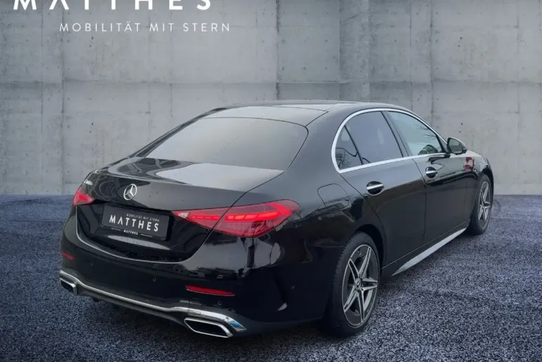 Mercedes-Benz C 300 din 2024 cu 25.899 km - oferta MER108580 - foto 4