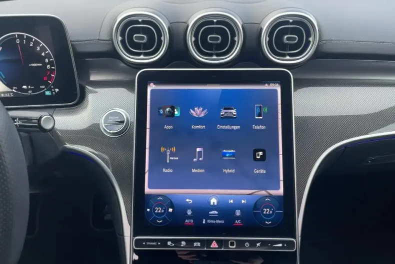 Mercedes-Benz C 300 din 2024 cu 25.899 km - oferta MER108580 - foto 11