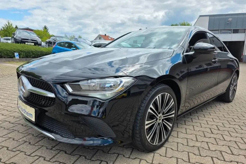 Mercedes-Benz CLA 220 din 2021 cu 85.000 km - oferta MER108583 - foto 1