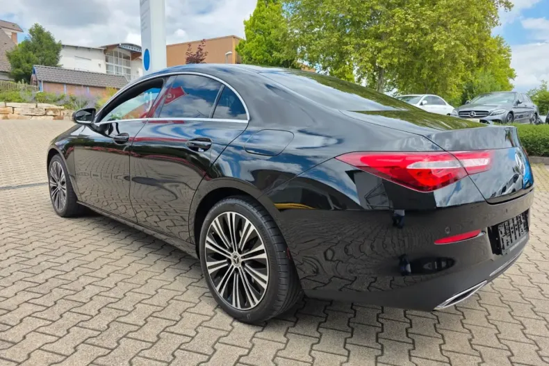 Mercedes-Benz CLA 220 din 2021 cu 85.000 km - oferta MER108583 - foto 3