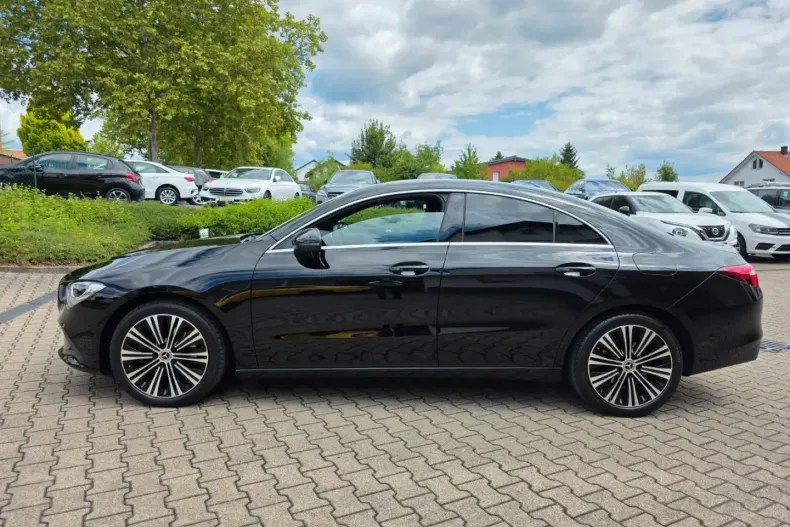 Mercedes-Benz CLA 220 din 2021 cu 85.000 km - oferta MER108583 - foto 4