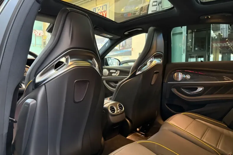 Mercedes-Benz E 63 AMG din 2023 cu 33.800 km - oferta MER108585 - foto 13