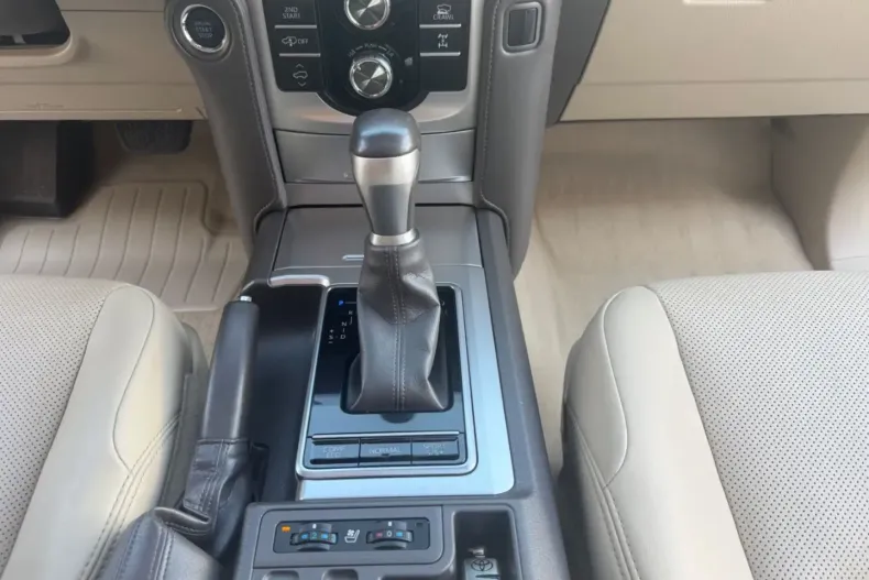 Toyota Land Cruiser din 2021 cu 89.000 km - oferta TOY108587 - foto 21