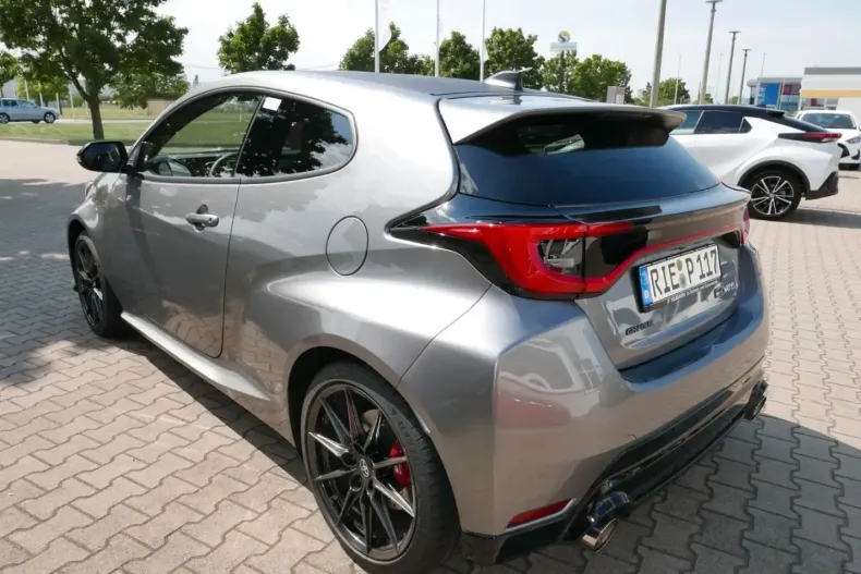 Toyota Yaris din 2024 cu 6.000 km - oferta TOY108588 - foto 8