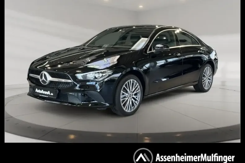 Mercedes-Benz CLA 250 din 2021 cu 36.786 km - oferta MER108589 - foto 1