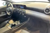 Mercedes-Benz CLA 250 din 2021 cu 36.786 km - oferta MER108589 - foto 3
