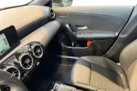 Mercedes-Benz CLA 250 din 2021 cu 36.786 km - oferta MER108589 - foto 4