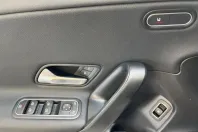 Mercedes-Benz CLA 250 din 2021 cu 36.786 km - oferta MER108589 - foto 15