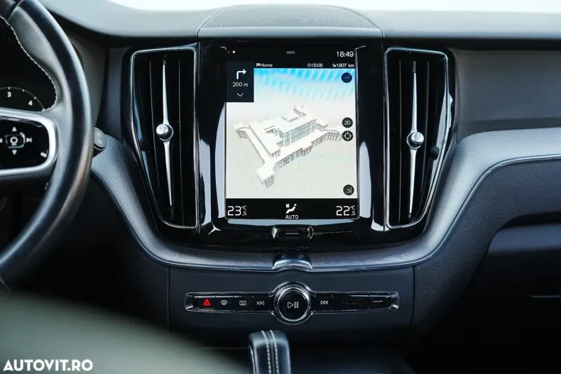 Volvo XC60 din 2021 cu 85.670 km - oferta VOL108590 - foto 19