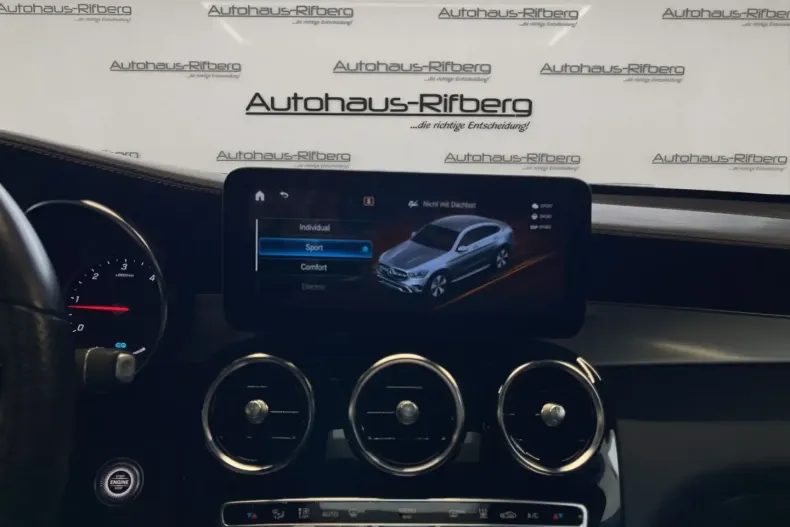 Mercedes-Benz GLC 300 din 2022 cu 80.000 km - oferta MER108591 - foto 20