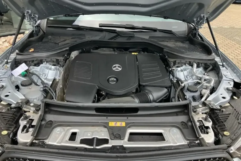 Mercedes-Benz GLC 300 din 2024 cu 39.900 km - oferta MER108594 - foto 5