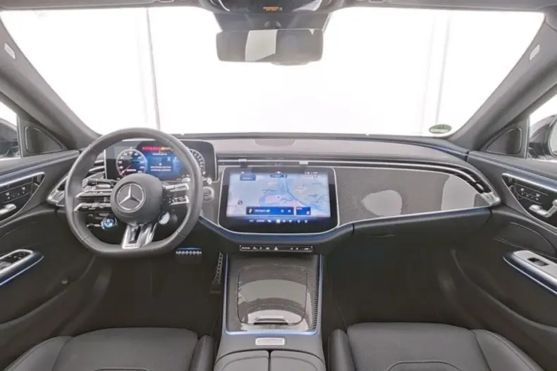 Mercedes-Benz E 53 AMG din 2024 cu 5.758 km - oferta MER108598 - foto 5