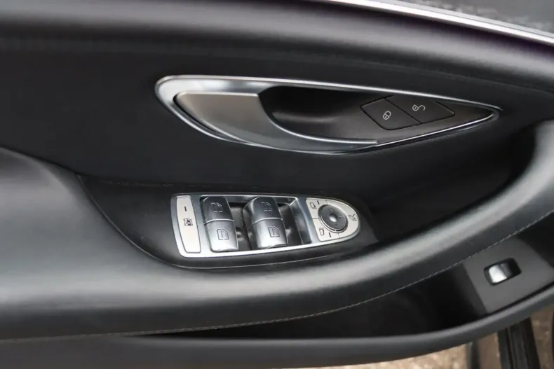 Mercedes-Benz CLS 450 din 2021 cu 108.000 km - oferta MER108599 - foto 18