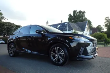 Lexus RX 450 din 2024 - oferta LEX108610